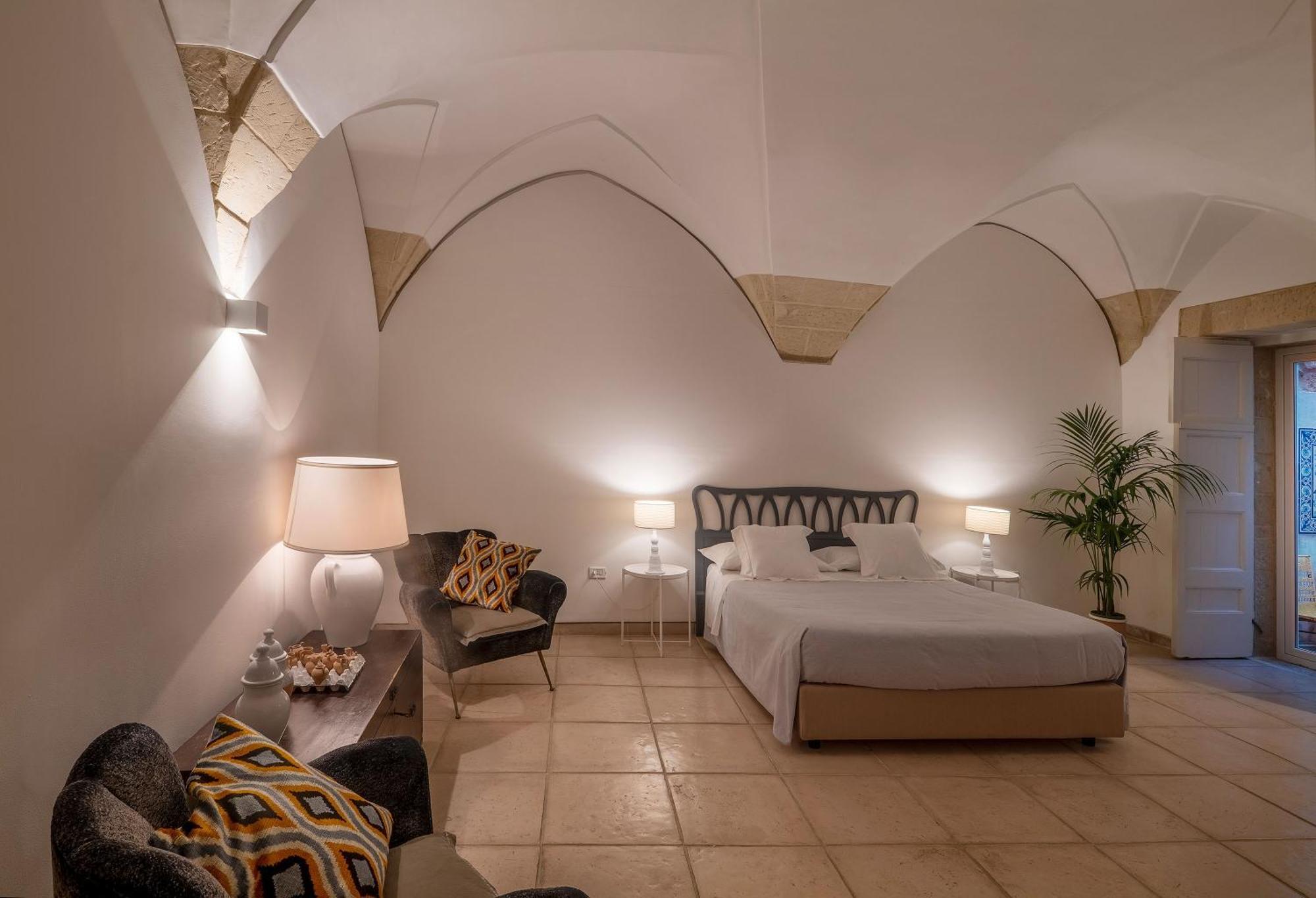 Corte Dei Romiti Apartment - Lecce Selection Экстерьер фото