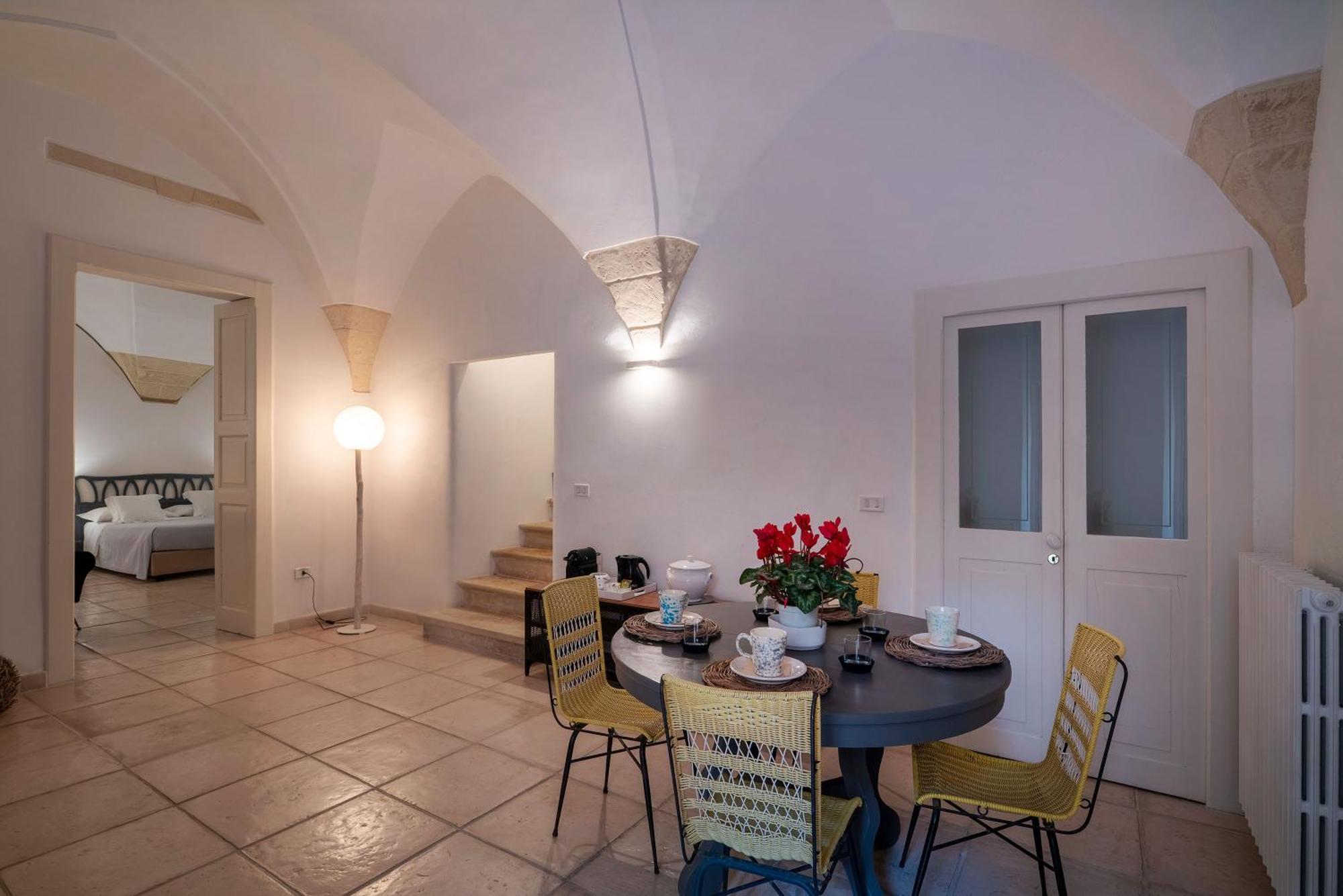 Corte Dei Romiti Apartment - Lecce Selection Экстерьер фото