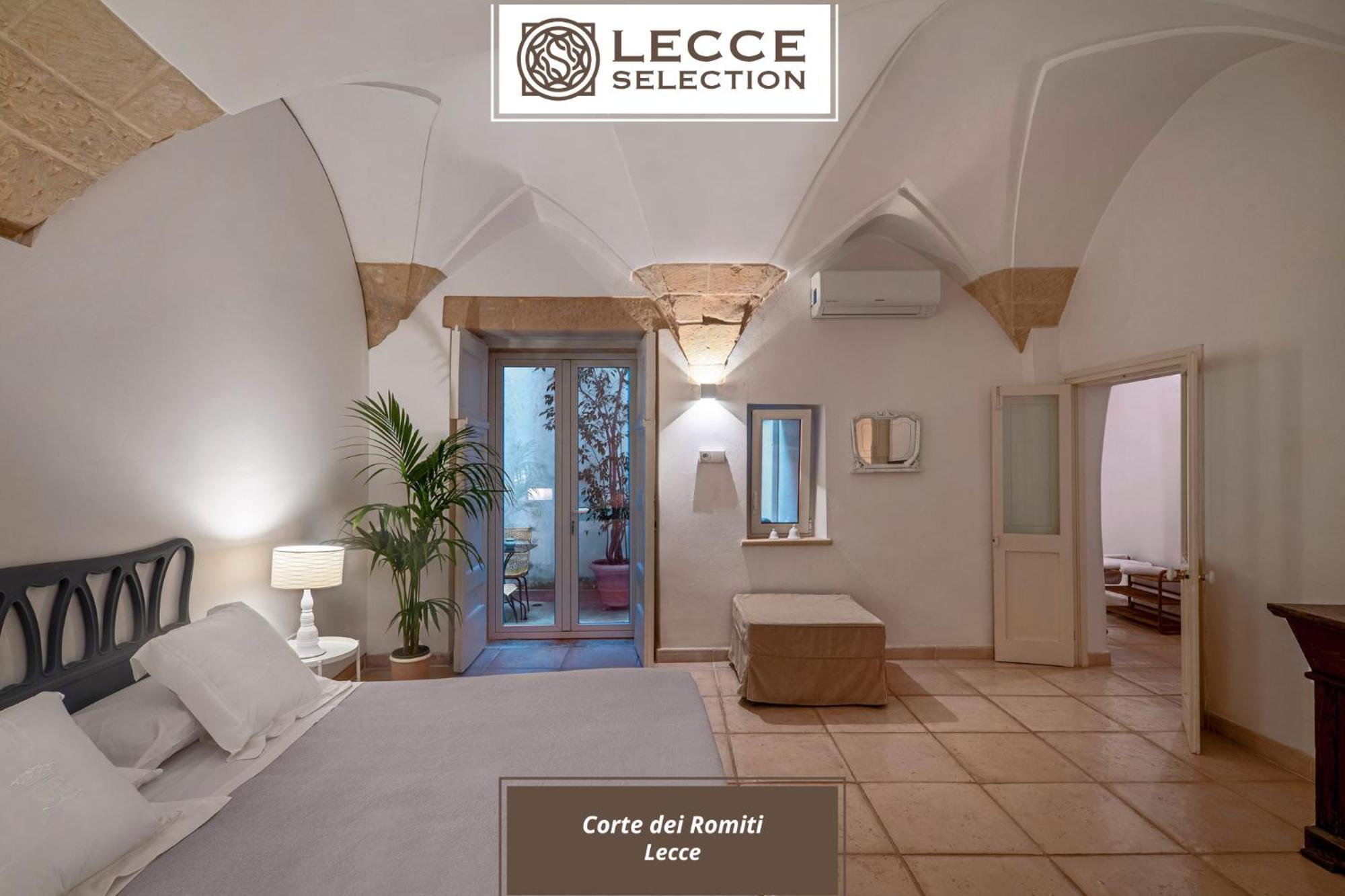 Corte Dei Romiti Apartment - Lecce Selection Экстерьер фото